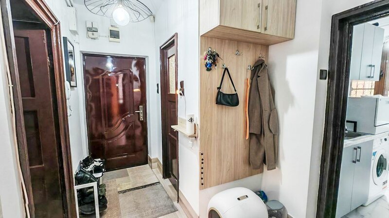 Floreasca, 3 camere, centrala, boxa, parter